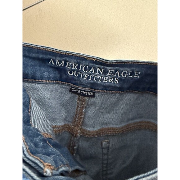 American Eagle Distressed Womens Shorts 10 Hi Rise Shortie Super Stretch Raw Hem - Picture 3 of 4